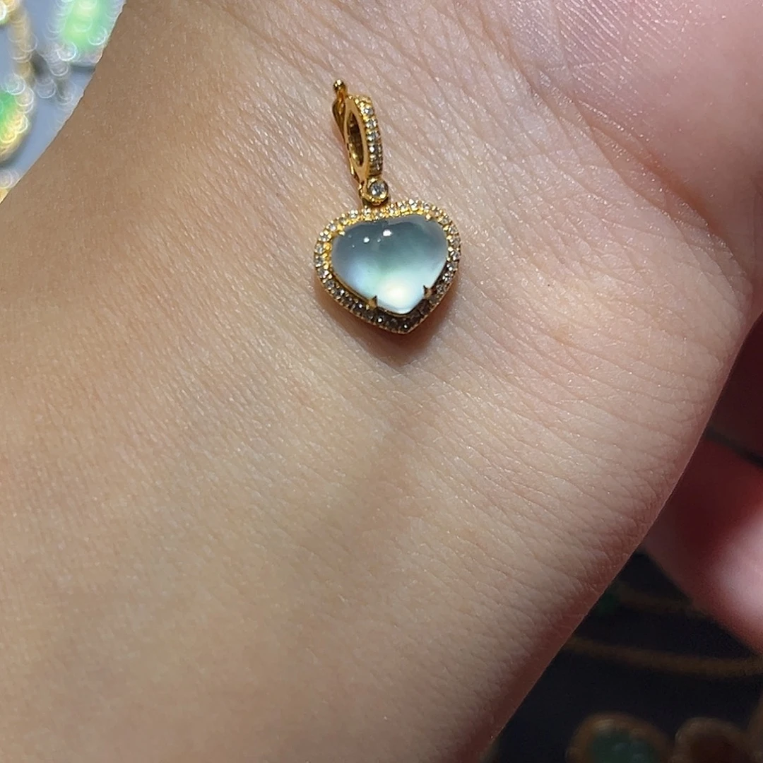 言***言翡翠18K金镶嵌颈饰