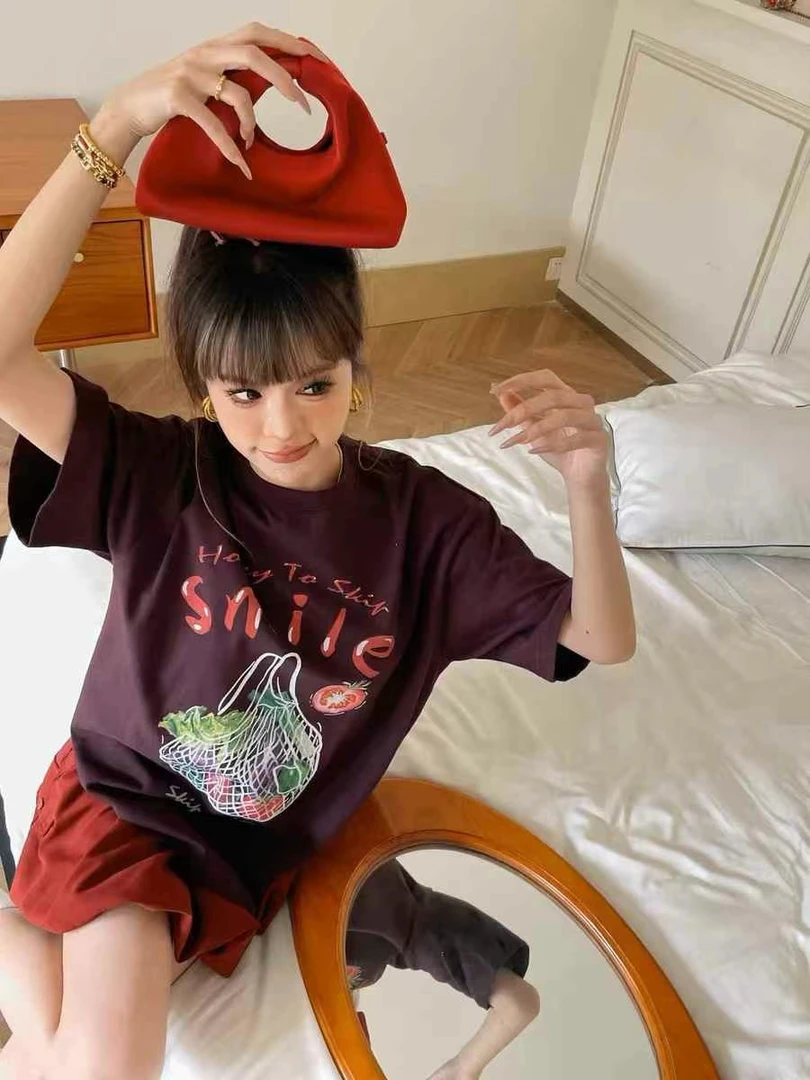 2025早春新款欧货时尚圆领字母蔬菜印花宽松纯棉短袖T恤