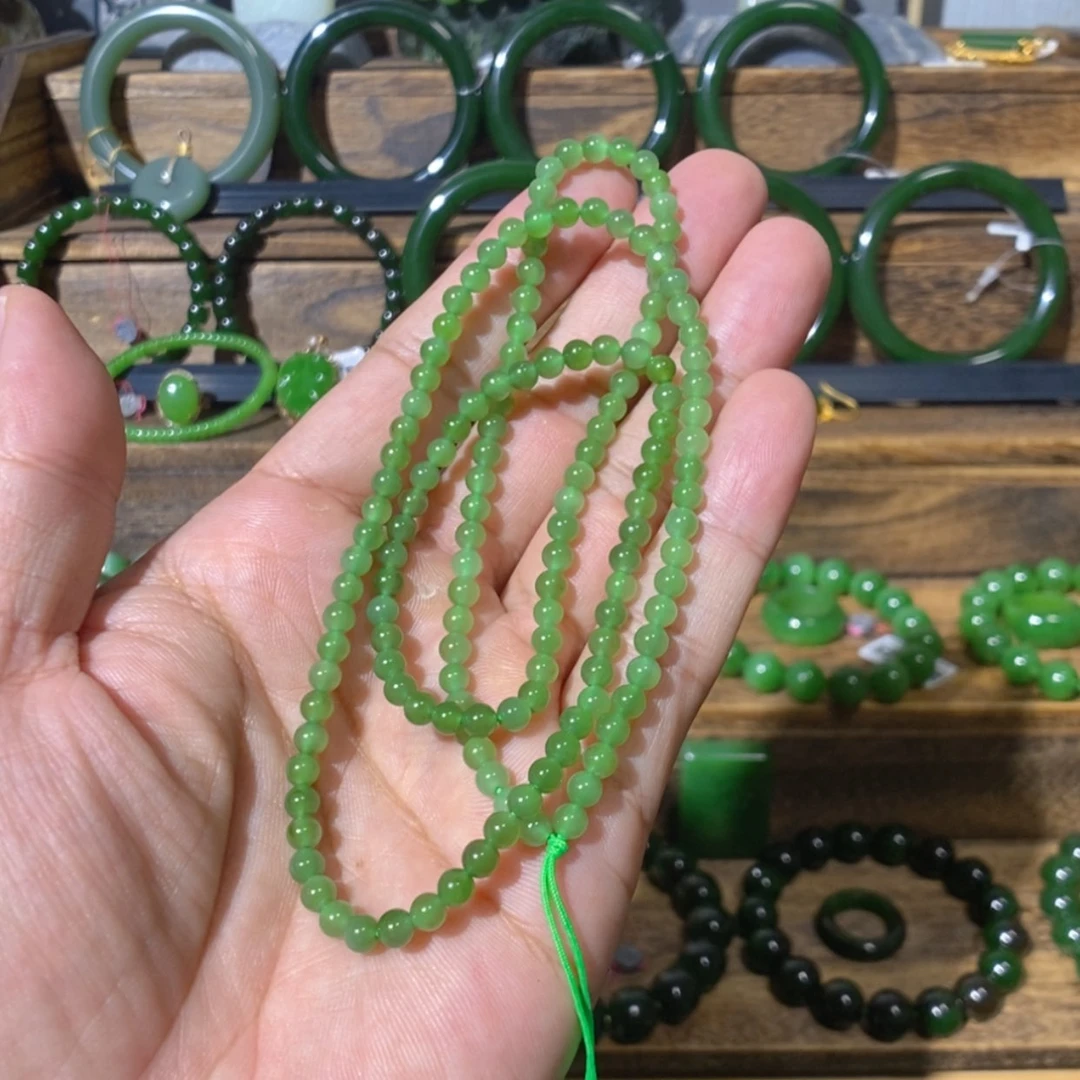 【闪购商品】吊坠(不含链)未镶嵌和田玉乌兰海碧玉项链 4
