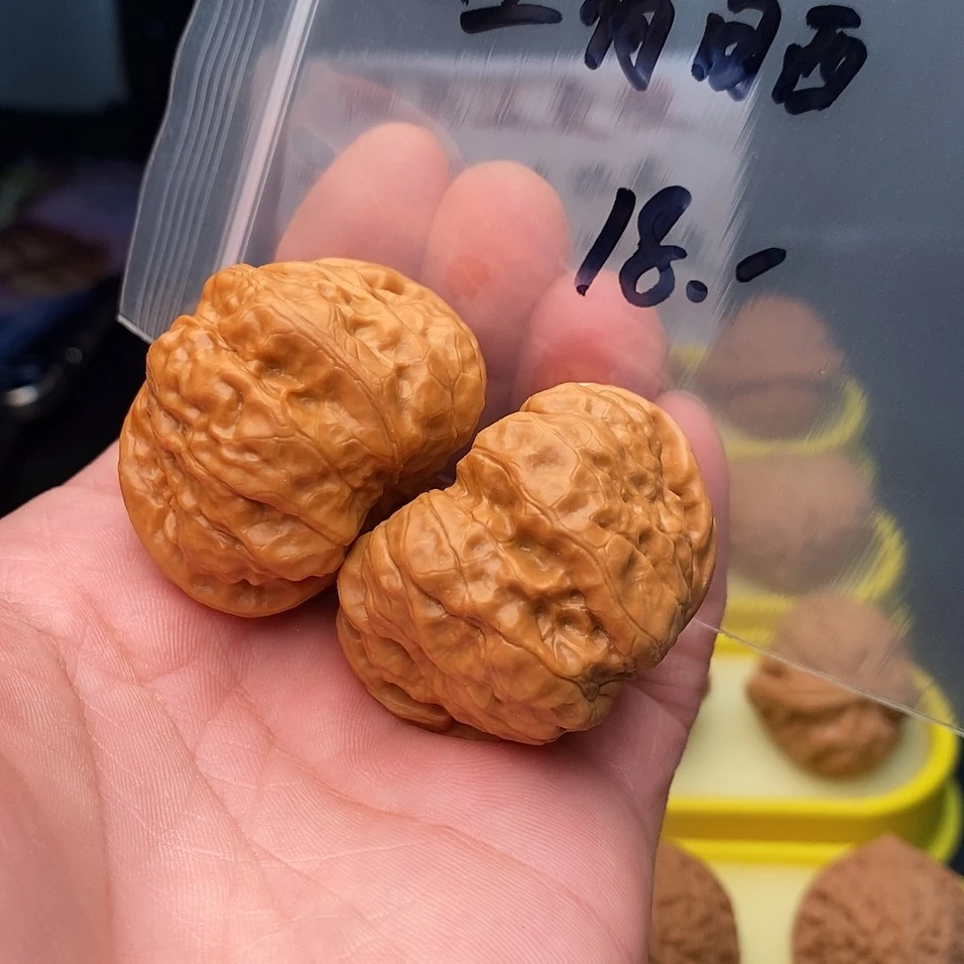 桃核把件木*烁蛤蟆头尺寸43