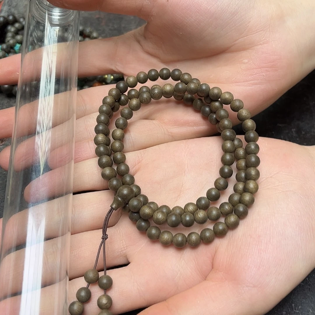 大叶紫檀（黑酸枝木类）