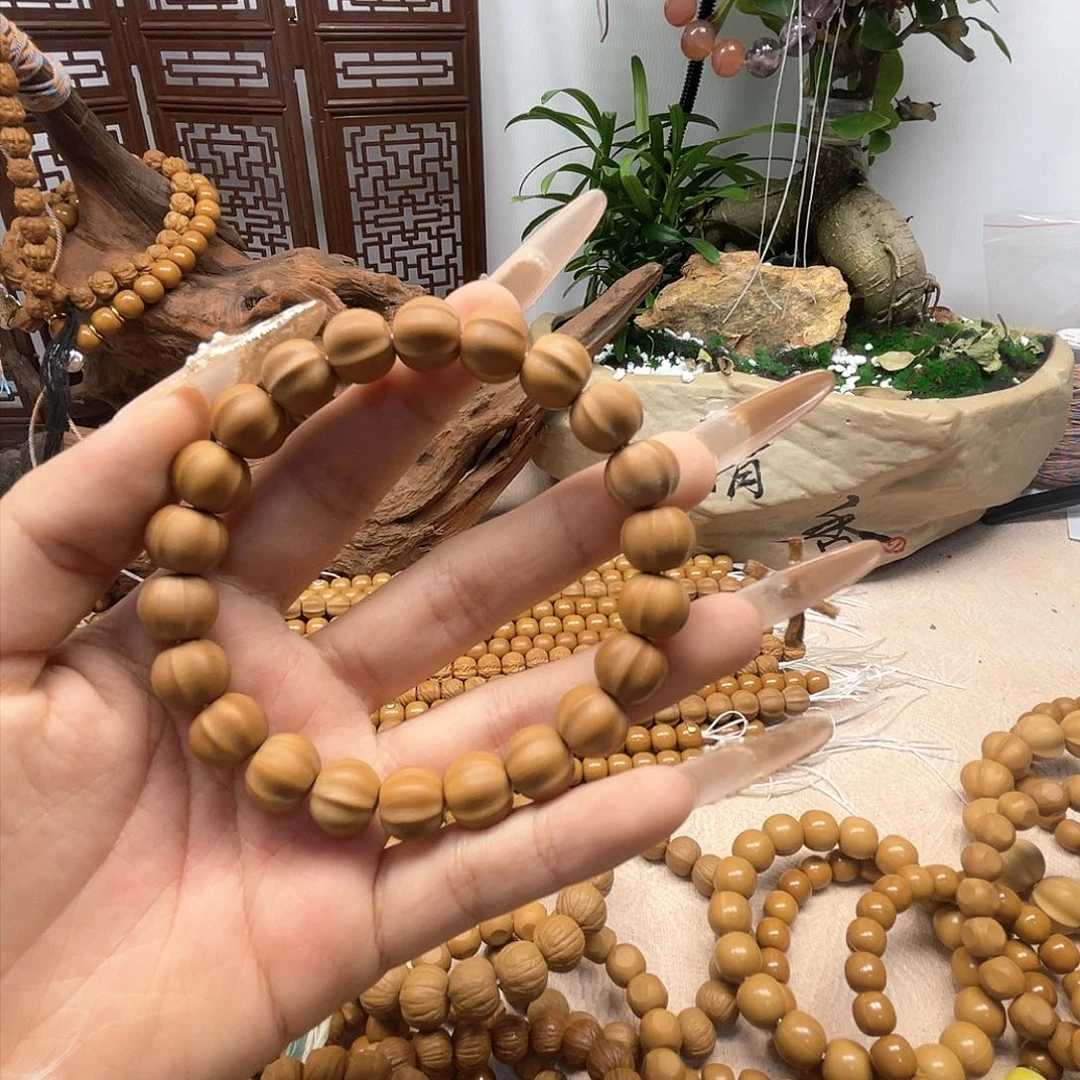 猴头核桃手串W****7四花鲨鱼