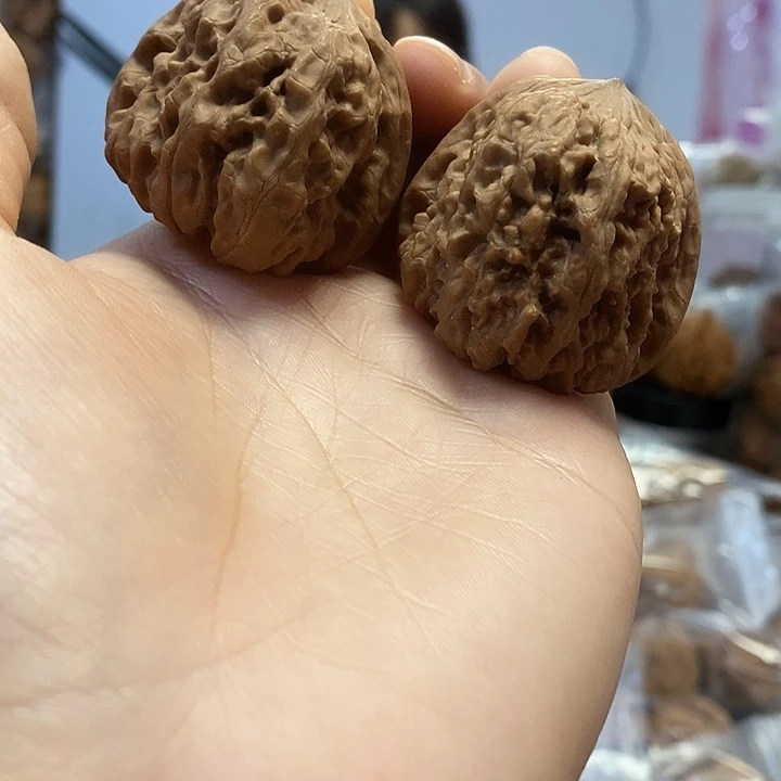 把件文玩核桃39.5平谷凹底水尖黄油