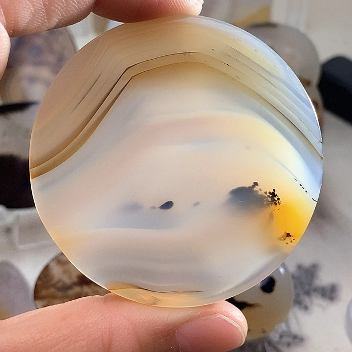 玛瑙/玉髓颈饰未镶嵌