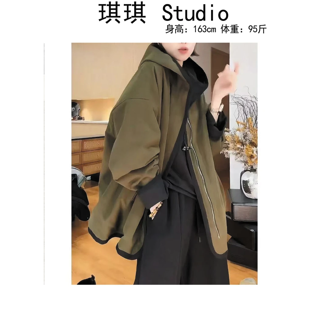 《琪琪家》早秋新款设计双面穿大板连帽宽松显瘦减龄外套80029-B