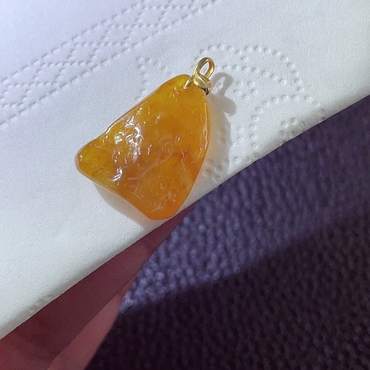 翡翠18K金镶嵌颈饰翡翠