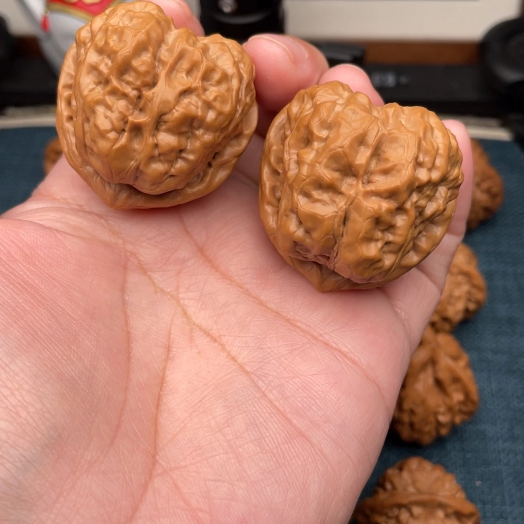 文玩核桃把件全品三角蛙40