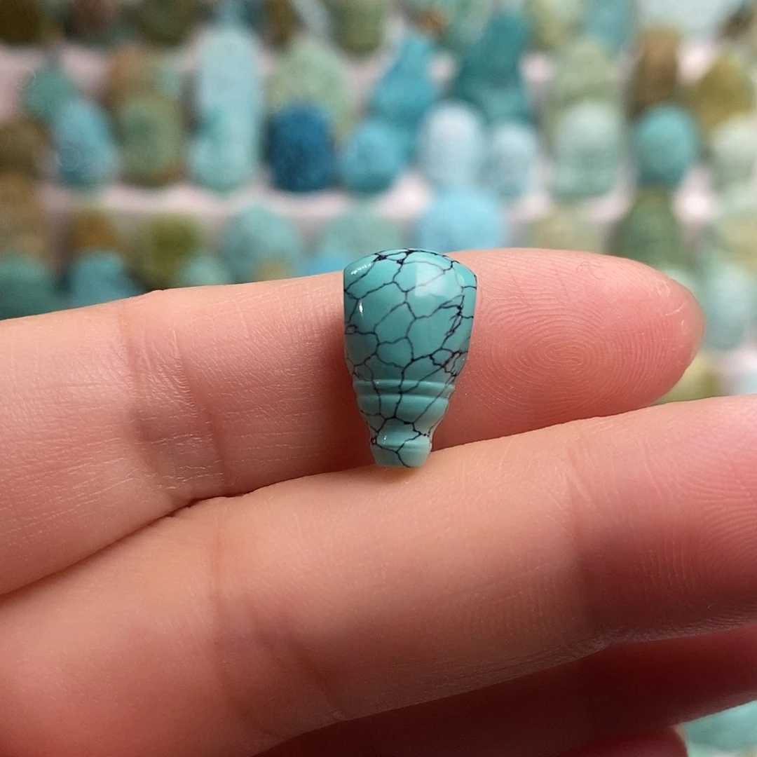 绿松石未镶嵌绿松石