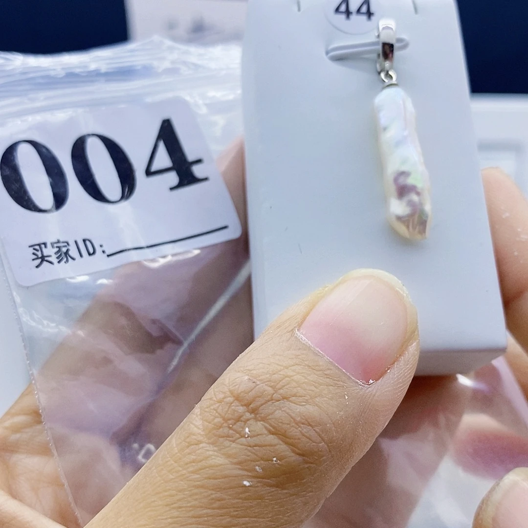 淡水珍珠颈饰钛钢