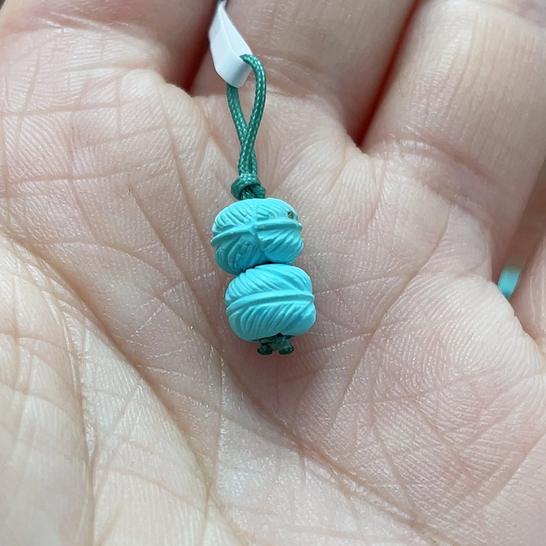 绿松石颈饰未镶嵌