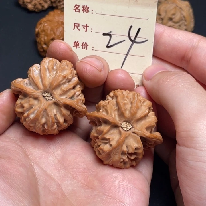 文玩核桃把件苹果园42尺全品白茬24