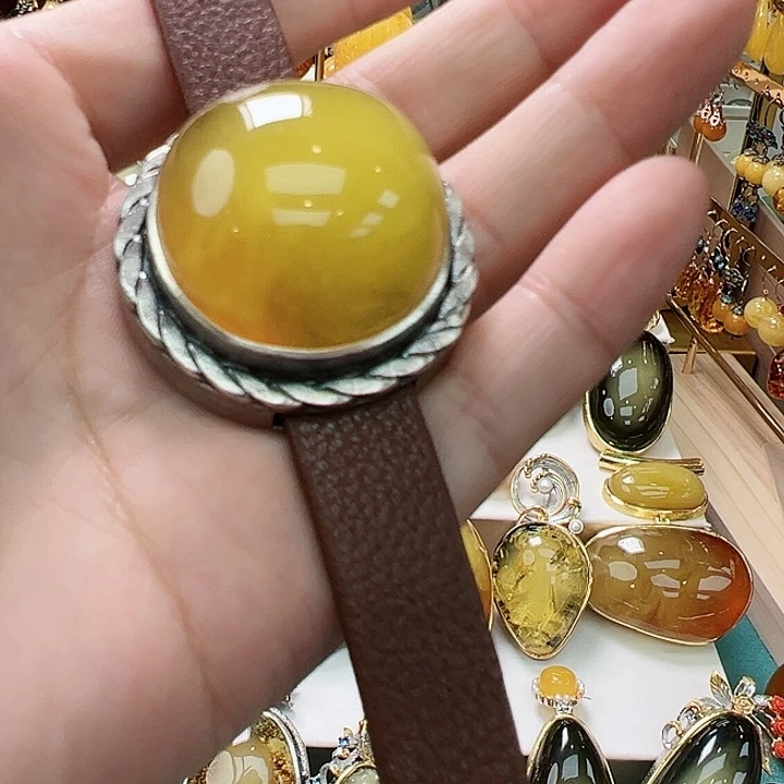 琥珀未镶嵌珠宝奇石