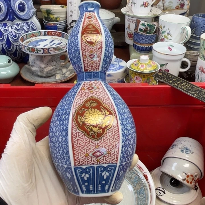 他家瓷器真美…开播了