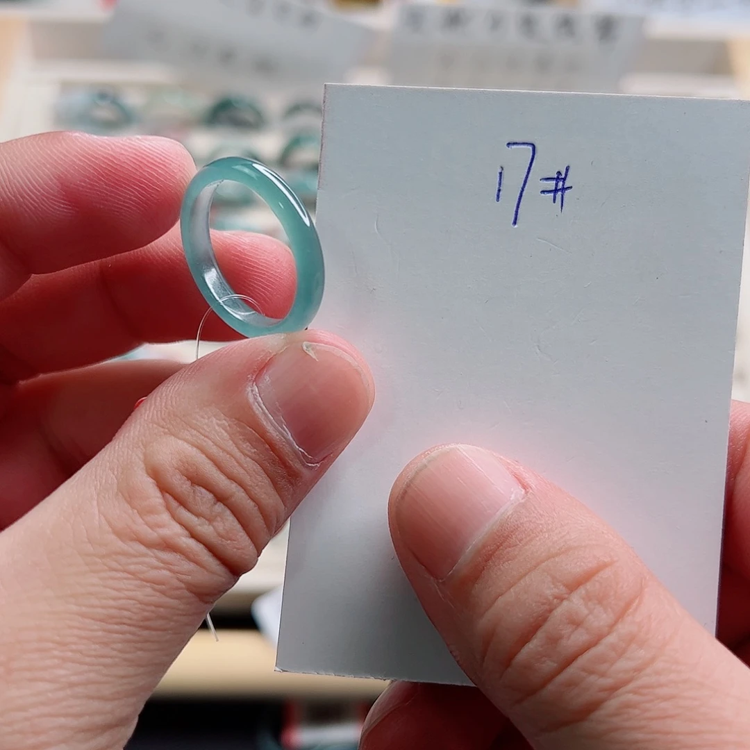 翡翠未镶嵌戒指翡翠