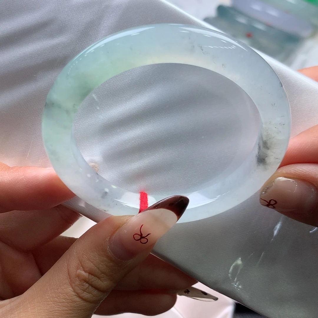 翡翠未镶嵌手镯16号