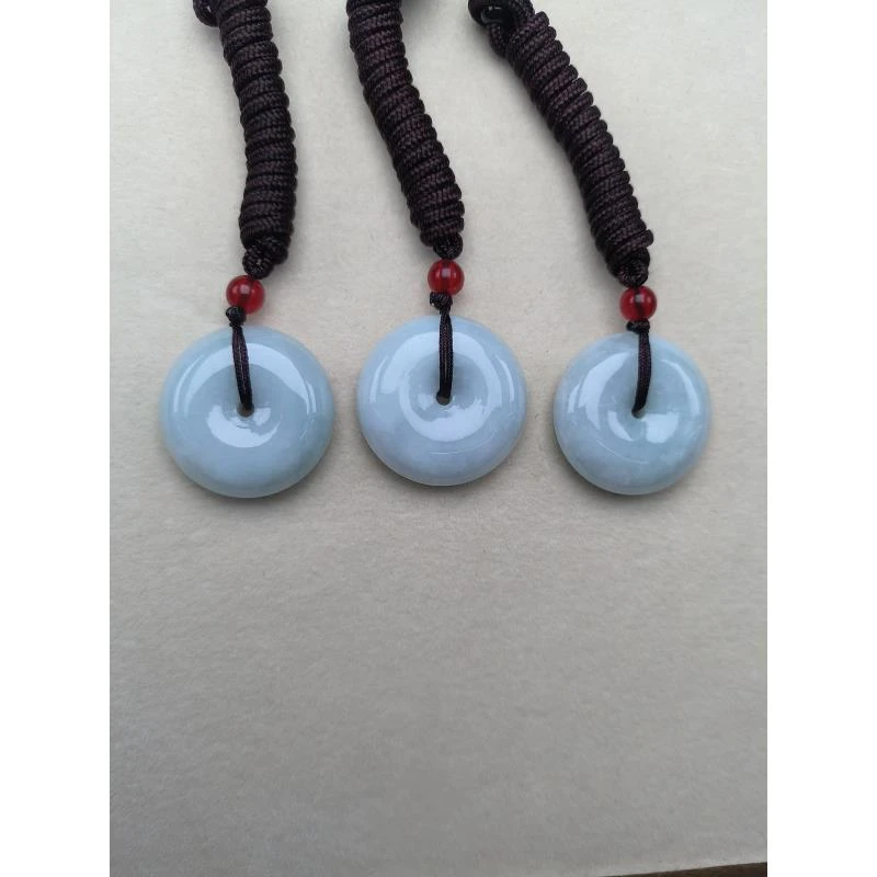 1136每人限购一单（多样性发1件）天然A货正宗翡翠吊坠招财玉平安扣