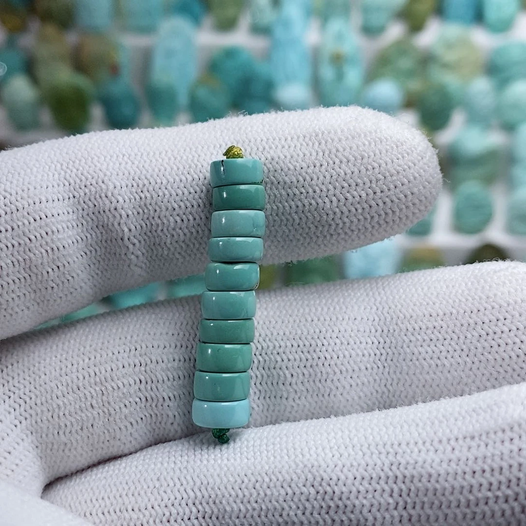 绿松石绿松石未镶嵌