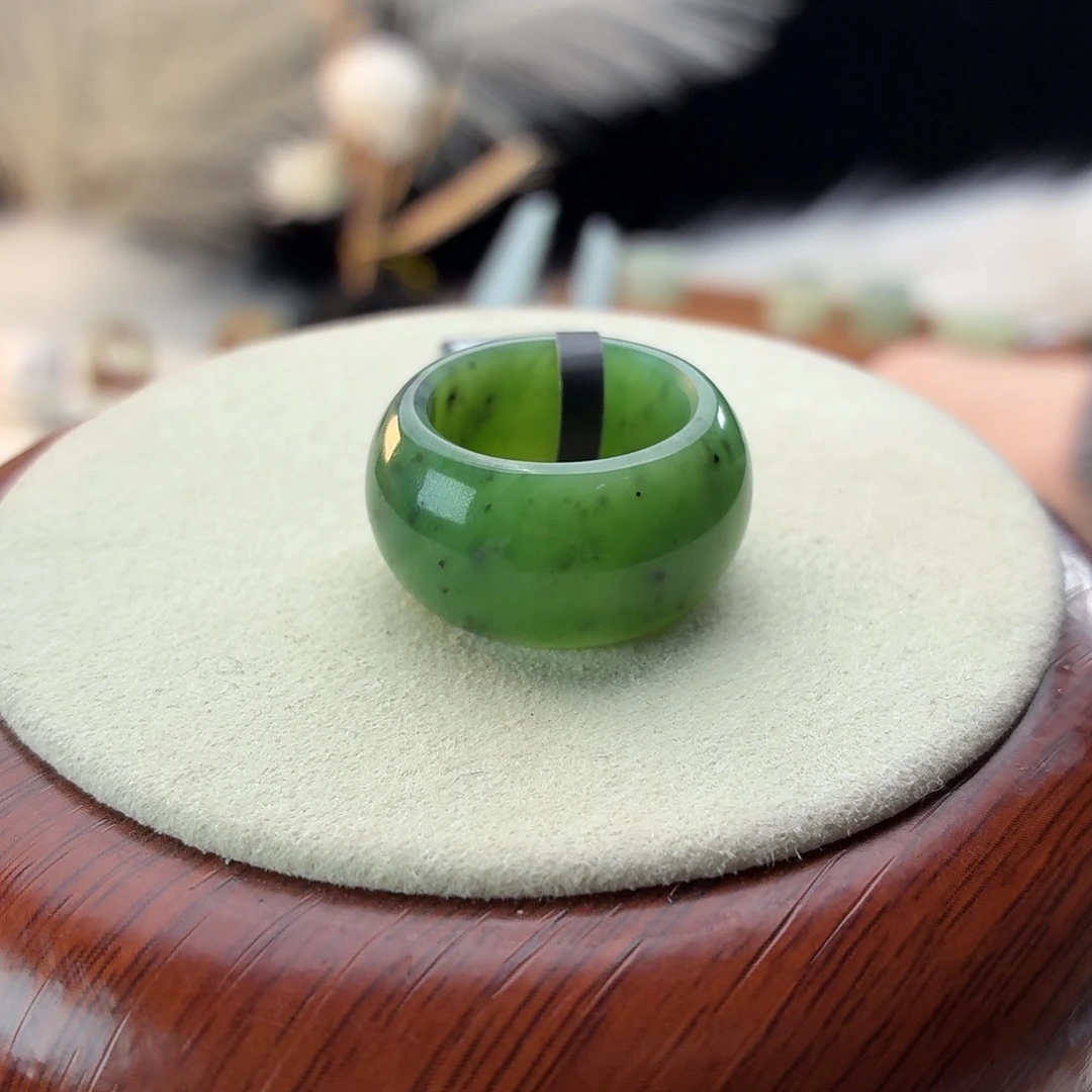 和田玉未镶嵌戒指i82碧玉墩墩16.8mm