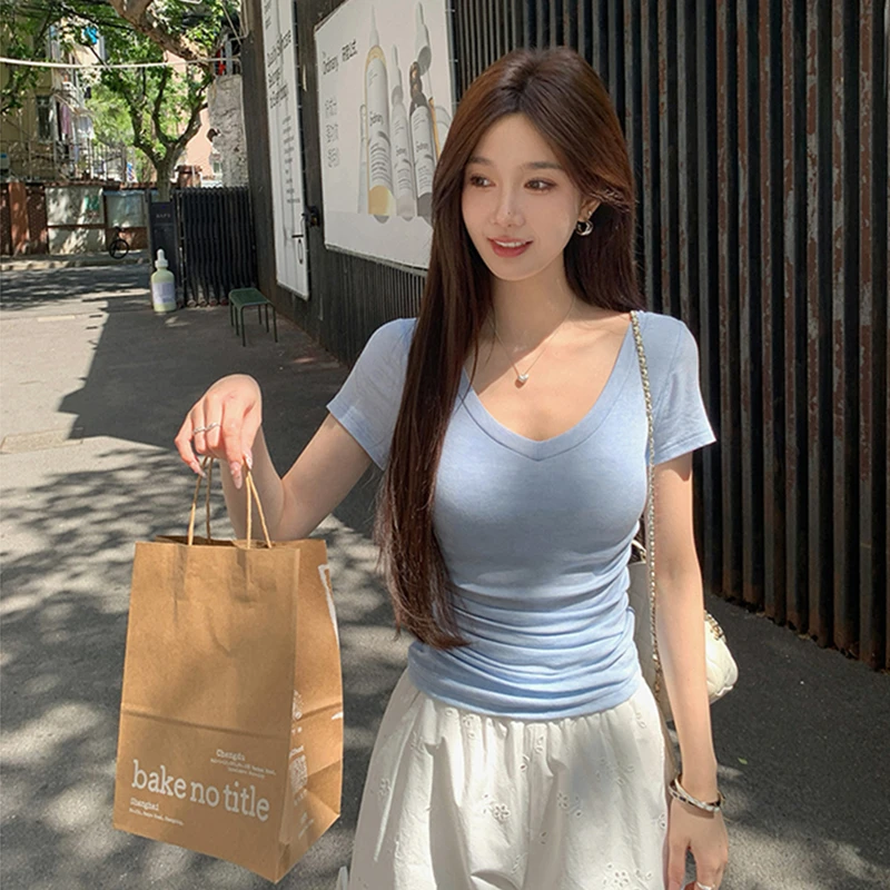天丝羊毛蓝色正肩短袖t恤女夏2025新款收腰显瘦褶皱甜辣风v领上衣
