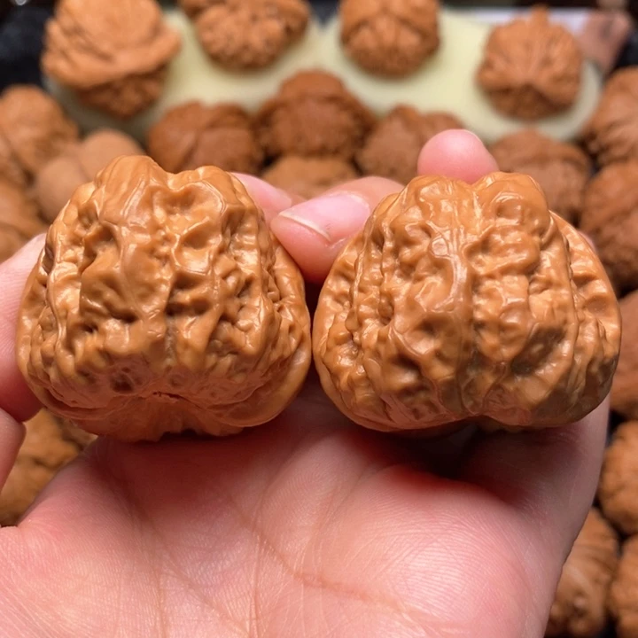 文玩核桃把件精品蛙蛙38