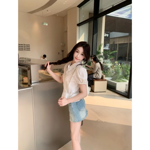【梦梦服饰】2025夏季韩系翻领甜美拼接蕾丝泡短袖衬衣+超气质半裙