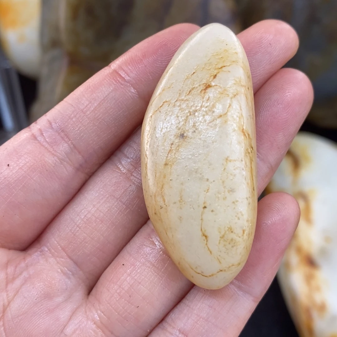 未镶嵌和田玉（糖玉）挂件