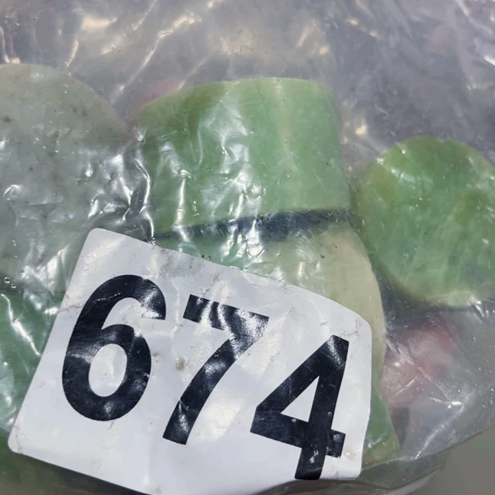 蛇纹石玉未镶嵌岫玉