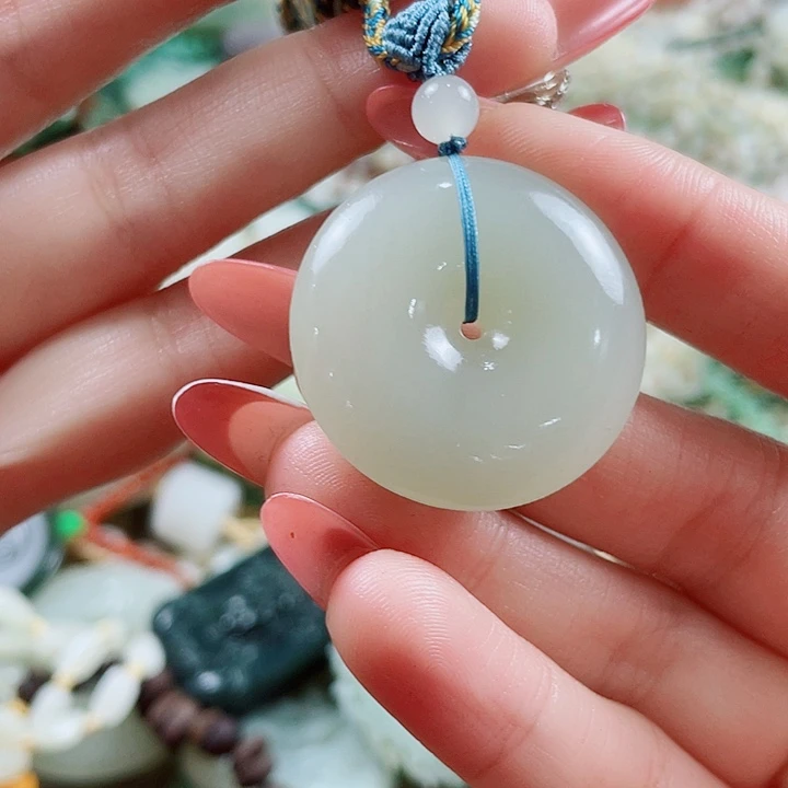 未镶嵌和田玉挂件