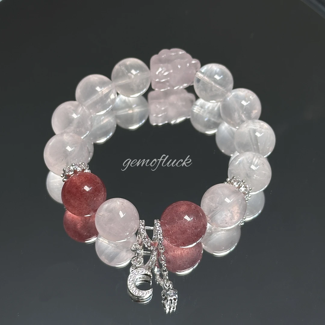 xy316-粉晶九尾狐草莓晶莫粉原创设计款天然水晶手串
