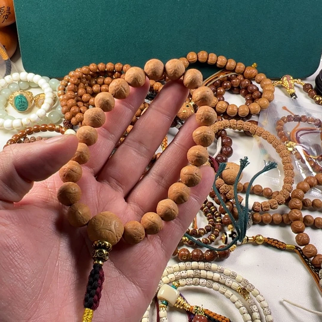 凤眼菩提吊坠。。。。。。。。。。。。