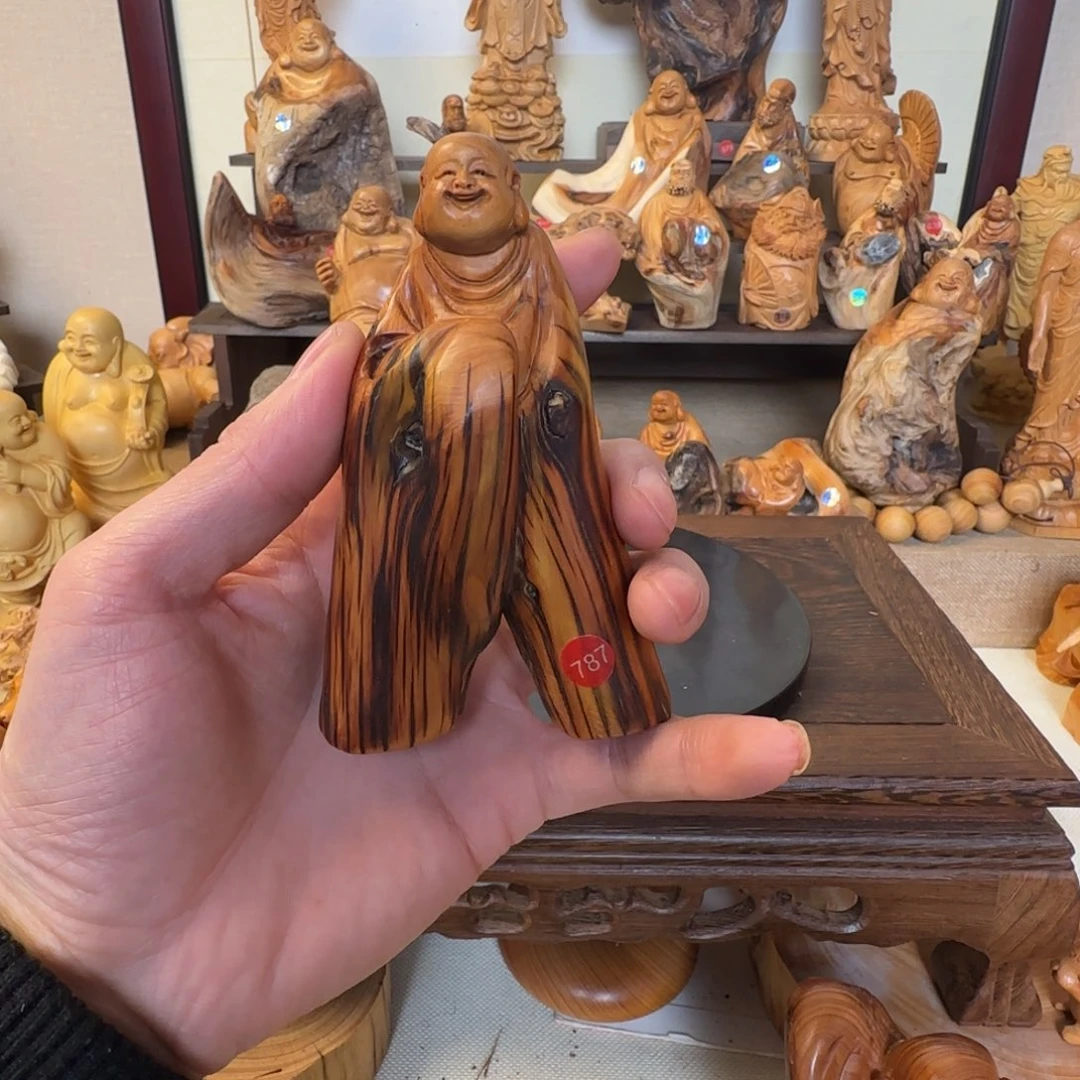 崖柏小木匠艺雕一物一拍