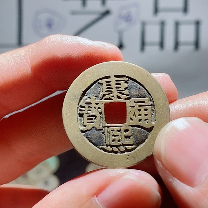佛***安小陈小陈  手机挂件工艺品 119