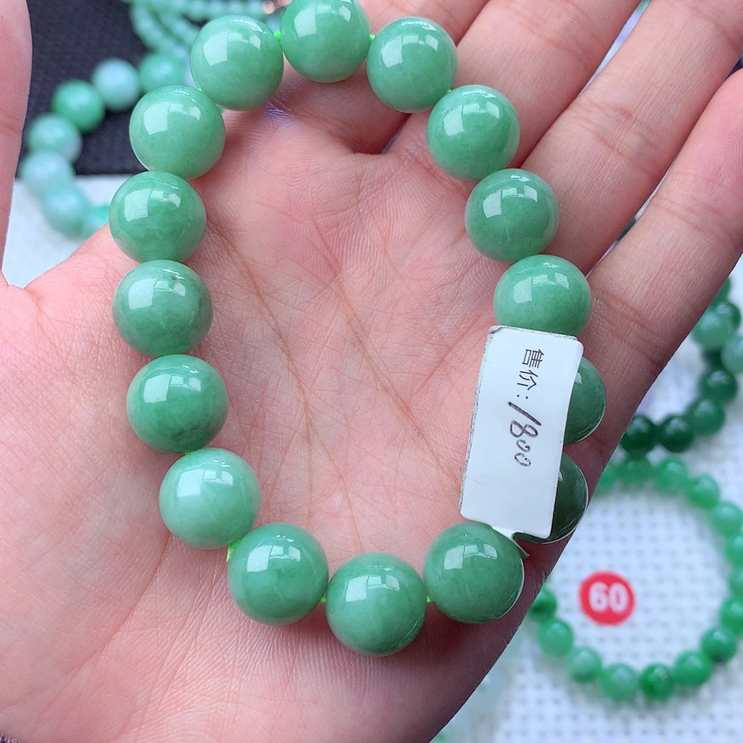 翡翠未镶嵌毛衣链