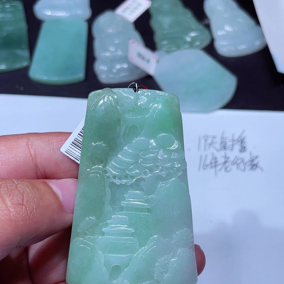 ️***程翡翠未镶嵌颈饰翡翠