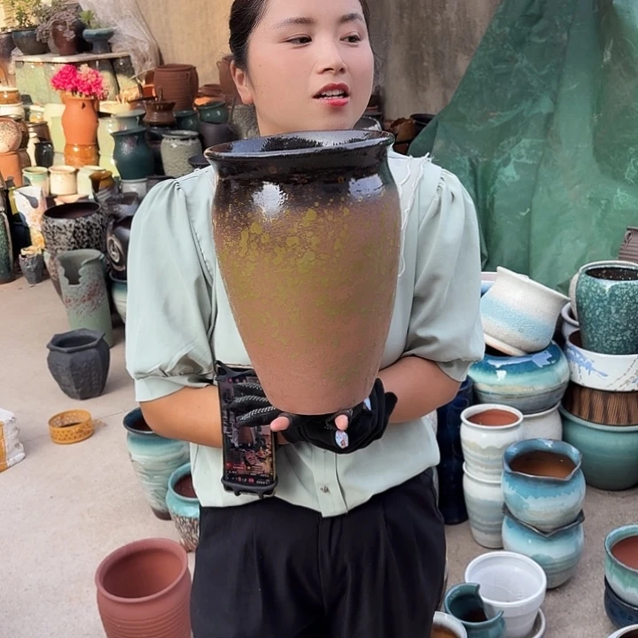 口20高29瑕疵一个盆子。