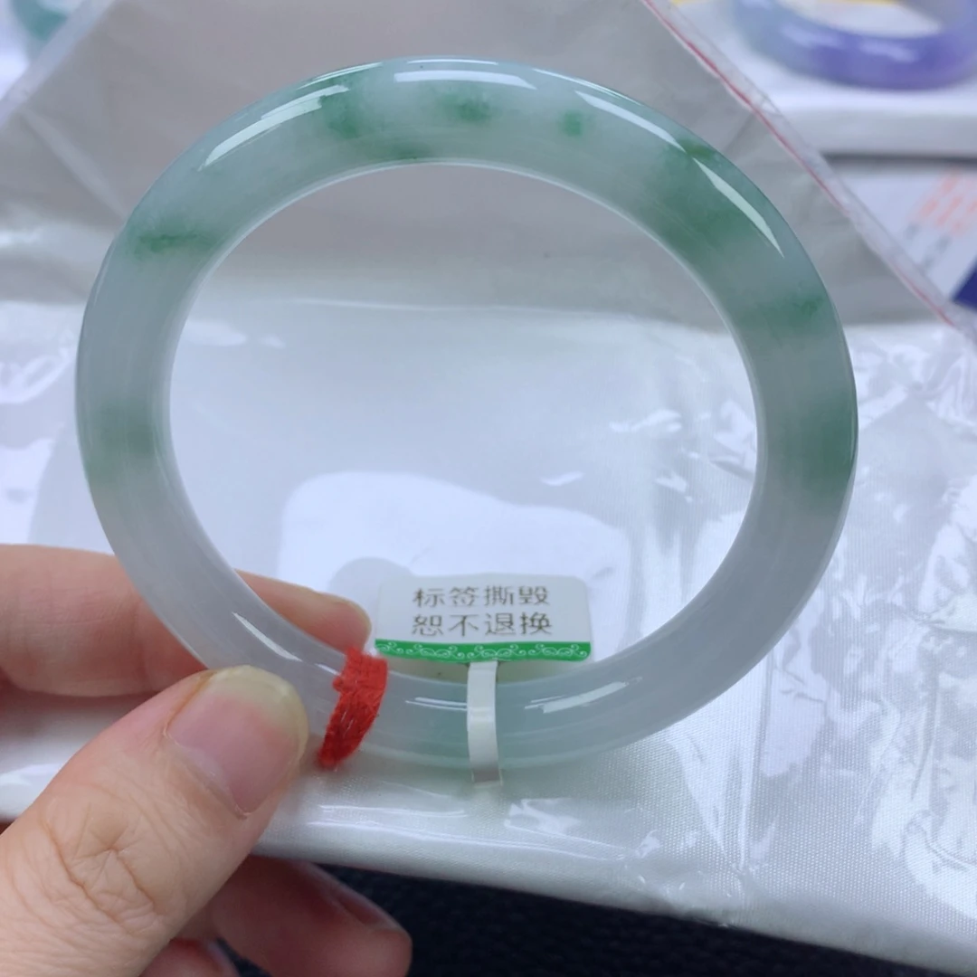 翡翠手镯未镶嵌缅甸天然翡翠手镯58圈口