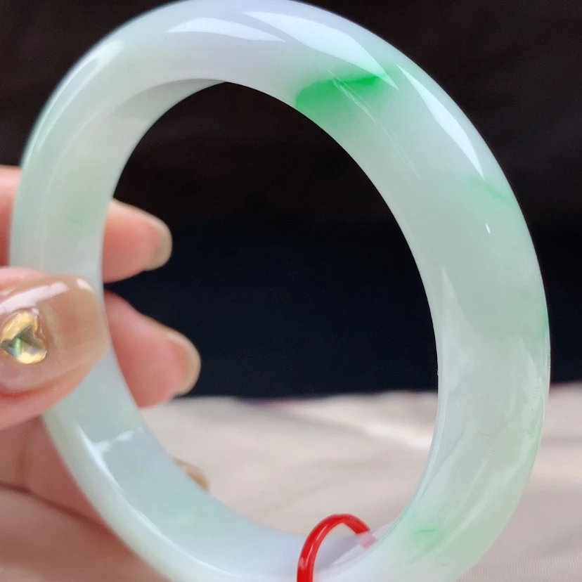 【闪购商品】翡翠手镯未镶嵌96788，