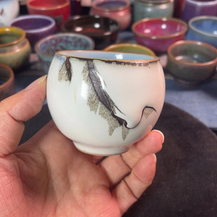 摆件钧瓷踏雪寻梅圆满杯