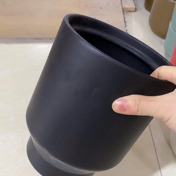 陶摆件陶盆有孔 瑕疵针孔漏釉介意勿拍外口 16外高20