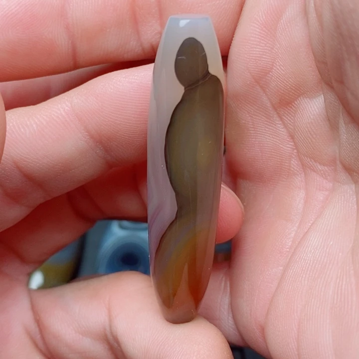 一***光玛瑙/玉髓颈饰未镶嵌