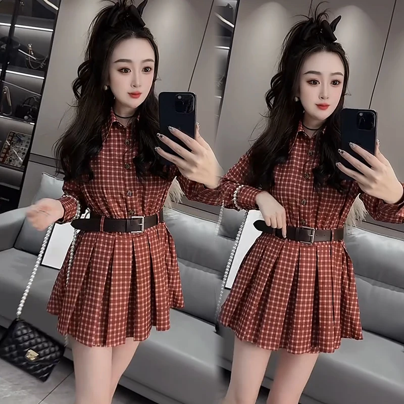 2025秋季新款时尚显瘦气质网红高档洋气女高级百搭宽松大码两件套