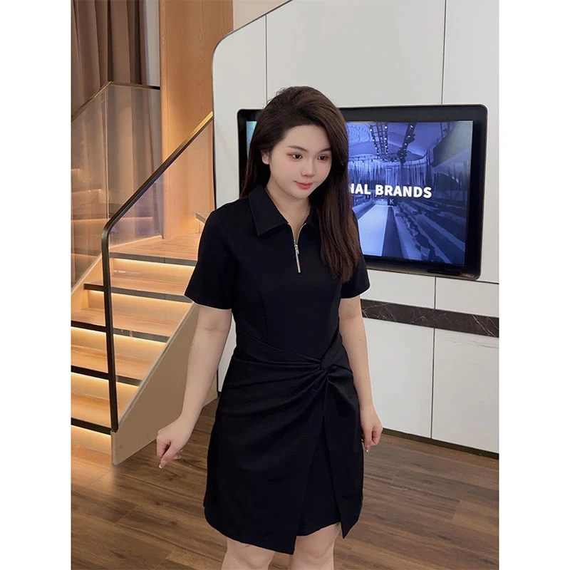 大梦微胖定制【DM482】时尚收腰设计感不规则方领拉链扭结连衣裙