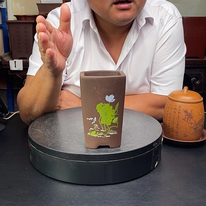 紫砂花盆货号一只扁鱼