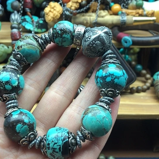 乌***啦女款项链搭配独家定制