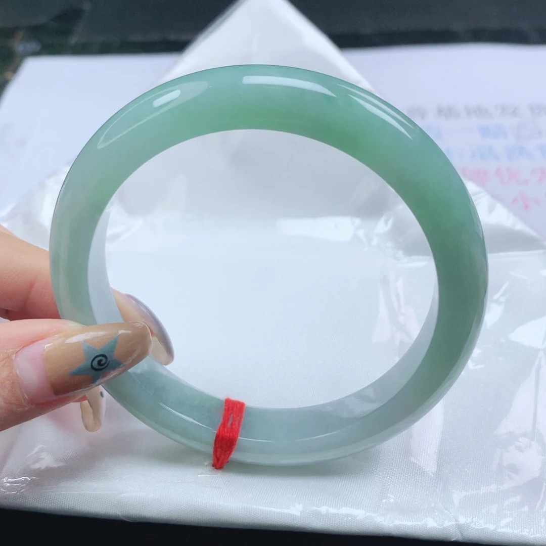 奇***玩翡翠未镶嵌手镯翡翠60.5半山水正圈