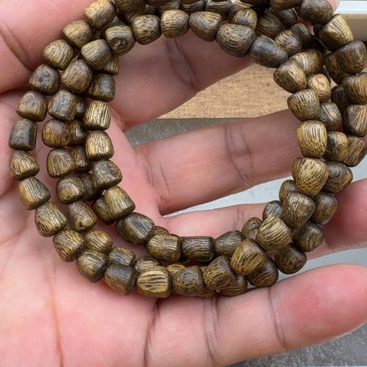 江****沉香手串乌身手串15克加