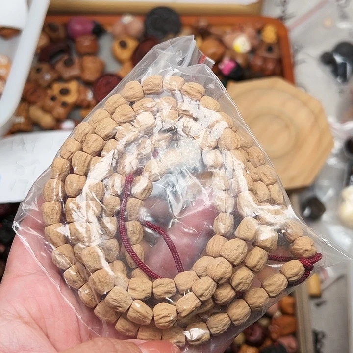 吊坠柏木未镶嵌撒****贝