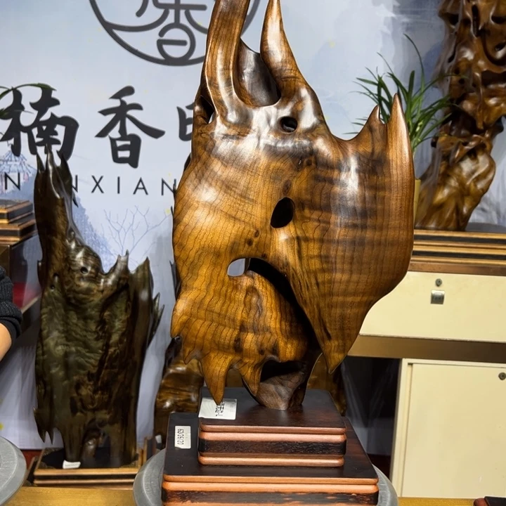 金丝楠自然艺术创作