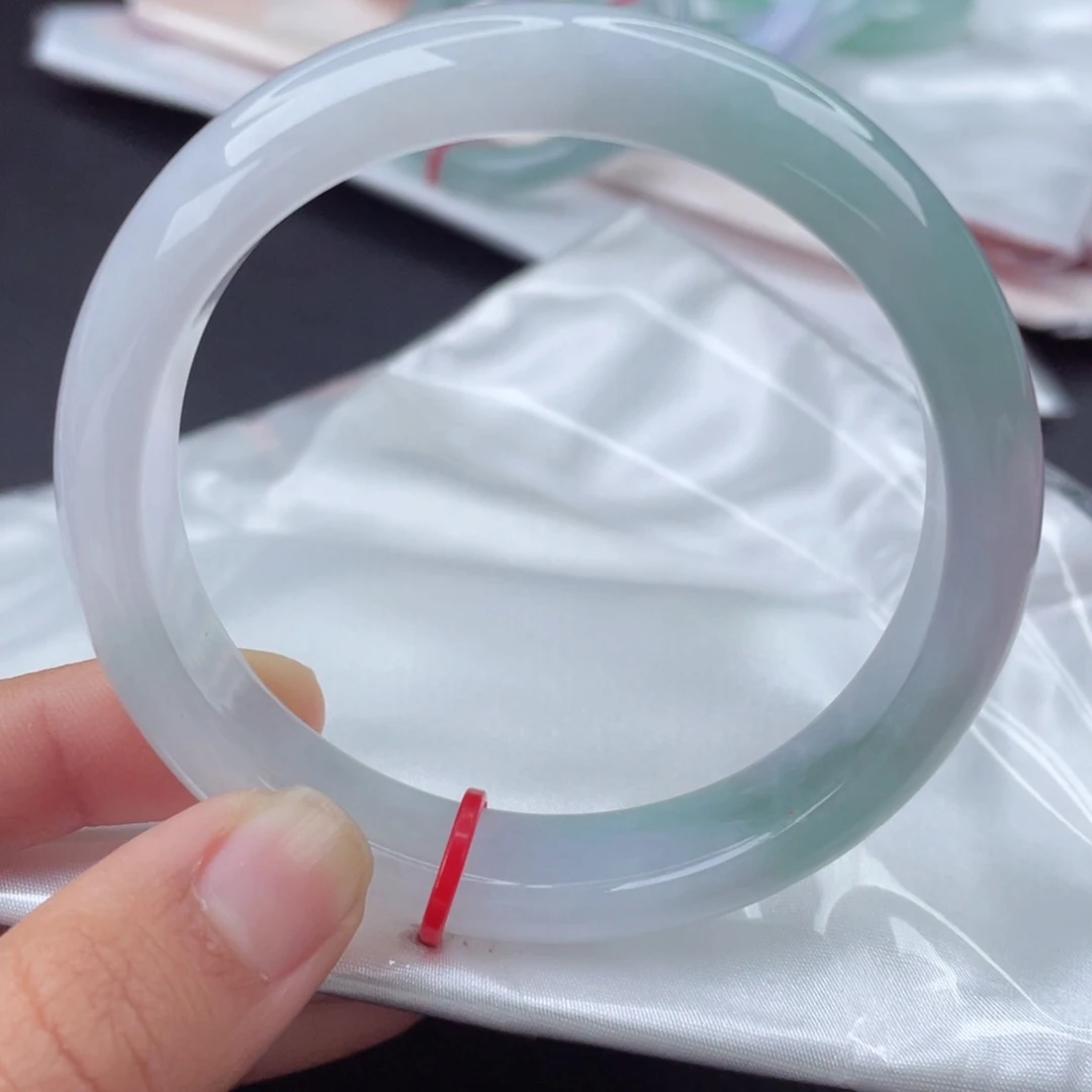 翡翠手镯未镶嵌5960正圈