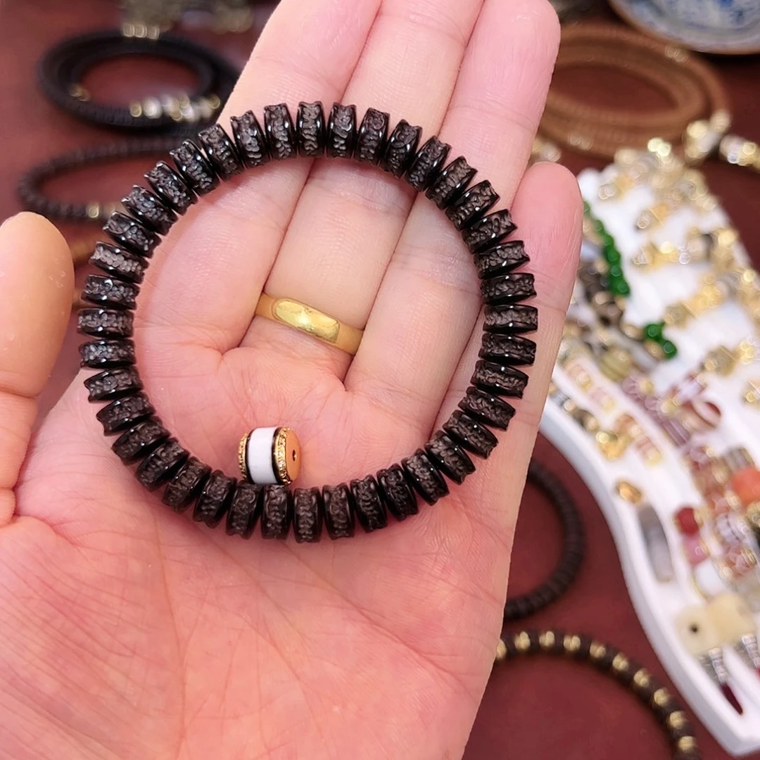 铁***司非洲檀香无事牌椰蒂配饰